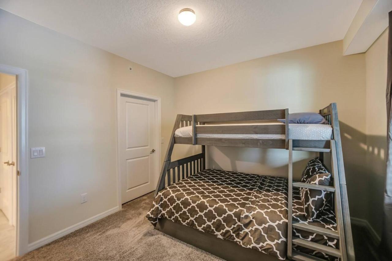 H - New 2 Bedroom Condo - 5 Miles To Disney - Free Water Park คิสซิมมี ภายนอก รูปภาพ